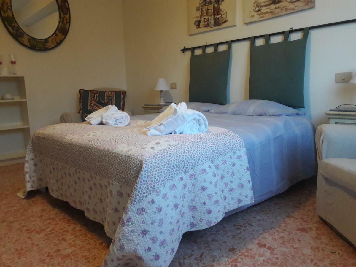 ホテルA Casa Di Chiara ペルージャ エクステリア 写真